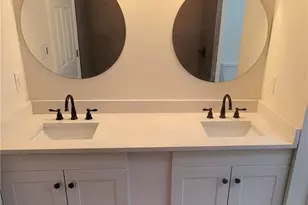 1132 Irving Ave, Eden, NC 27288 - Photo 10