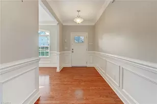 405 Summerwalk Rd, Greensboro, NC 27455 - Photo 8