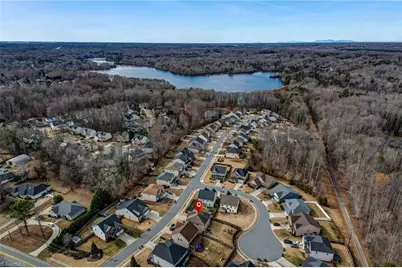 405 Summerwalk Road, Greensboro, NC 27455 - Photo 40