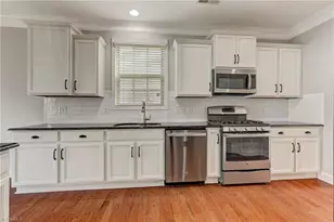 405 Summerwalk Rd, Greensboro, NC 27455 - Photo 16