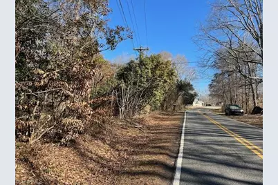 3633 Shacktown Road, Yadkinville, NC 27055 - Photo 10
