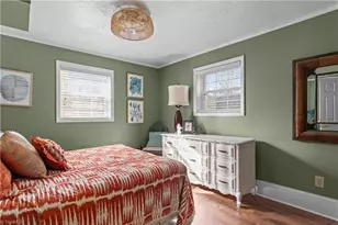 2807 New Hanover Dr, Greensboro, NC 27408 - Photo 20