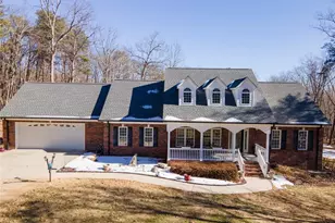 2668 Mountain Oak View Dr, Asheboro, NC 27205 - Photo 1