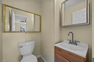 915 Turrentine St, Burlington, NC 27215 - Photo 8