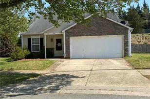 520 Martha Ct, Kernersville, NC 27284 - Photo 1