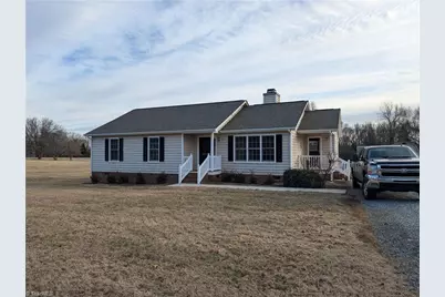 2902 Spencers Way, Browns Summit, NC 27214 - Photo 2