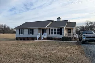 2902 Spencers Way, Browns Summit, NC 27214 - Photo 2