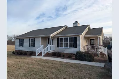 2902 Spencers Way, Browns Summit, NC 27214 - Photo 1