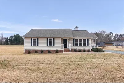 2902 Spencers Way, Browns Summit, NC 27214 - Photo 2