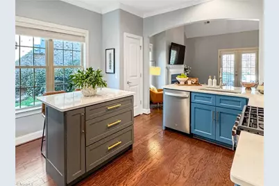 2234 Renaissance Lane, High Point, NC 27262 - Photo 10