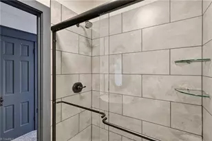 302 Holderby St, Reidsville, NC 27320 - Photo 8