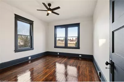 302 Holderby Street, Reidsville, NC 27320 - Photo 10