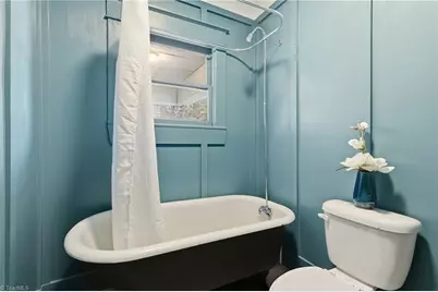 302 Holderby Street, Reidsville, NC 27320 - Photo 12