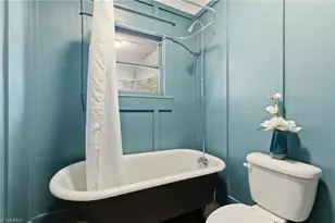 302 Holderby St, Reidsville, NC 27320 - Photo 12