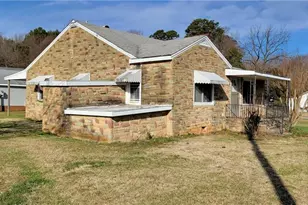 142 Motsinger Dr, Winston-Salem, NC 27107 - Photo 2