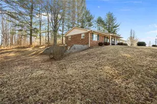 1017 Lawson Alley Ln, Lawsonville, NC 27022 - Photo 4