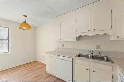 1818 Guyer Street #C, High Point, NC 27265 - Photo 10