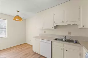 1818 Guyer St, High Point, NC 27265 - Photo 10