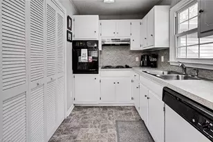 404 Kennedy Farm Rd S, Trinity, NC 27370 - Photo 2