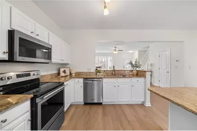 3937 Elizabeth Glen Way, Jamestown, NC 27282 - Photo 8