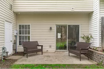 3937 Elizabeth Glen Way, Jamestown, NC 27282 - Photo 4