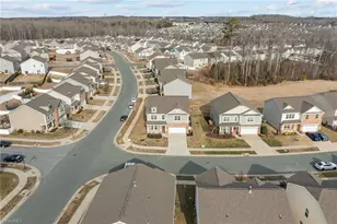 1216 Kerr St, Burlington, NC 27215 - Photo 38