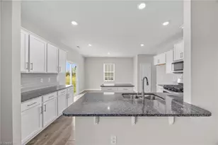 1216 Kerr St, Burlington, NC 27215 - Photo 10