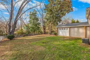 3826 Barkwood Dr, Winston-Salem, NC 27105 - Photo 22