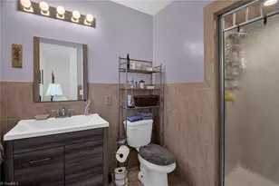 305 Hilltop Dr, Lexington, NC 27292 - Photo 22