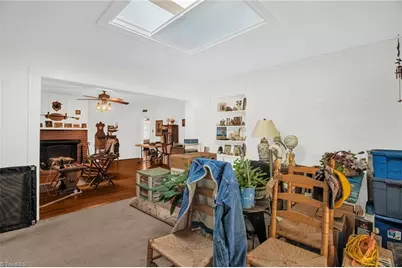 305 Hilltop Drive, Lexington, NC 27292 - Photo 18