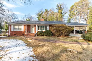 305 Hilltop Dr, Lexington, NC 27292 - Photo 1