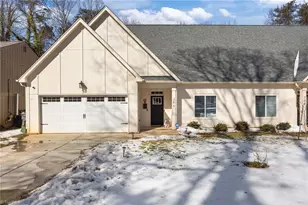 306 Lamplighter Cir, Winston-Salem, NC 27104 - Photo 2