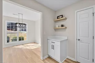 6867 Ironwood Cir, Greensboro, NC 27410 - Photo 16