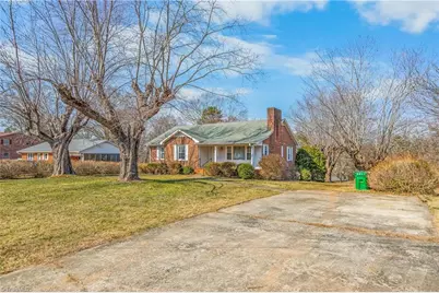 827 Dodson Mill Road, Pilot Mountain, NC 27041 - Photo 4