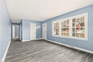 844 Willow Pl, High Point, NC 27260 - Photo 6