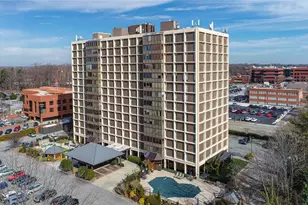 1101 N Elm St, Greensboro, NC 27401 - Photo 2