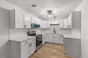 446 Homestead Dr, Lexington, NC 27292 - Photo 8