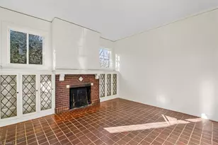 442 S Mendenhall St, Greensboro, NC 27403 - Photo 4