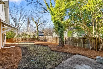 442 S Mendenhall Street, Greensboro, NC 27403 - Photo 28