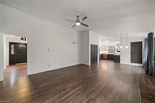 5015 Renville Dr, Greensboro, NC 27406 - Photo 18