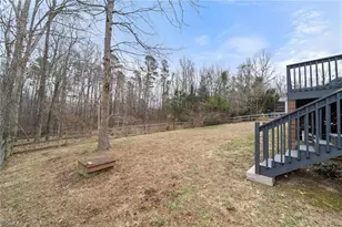 5015 Renville Dr, Greensboro, NC 27406 - Photo 46