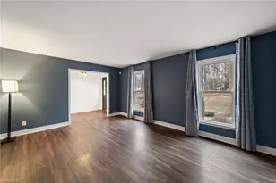 5015 Renville Dr, Greensboro, NC 27406 - Photo 12