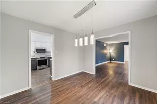 5015 Renville Dr, Greensboro, NC 27406 - Photo 16