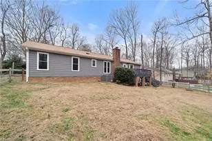 5015 Renville Dr, Greensboro, NC 27406 - Photo 48