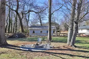 5533 Bullins Rd, Jonesville, NC 28642 - Photo 2