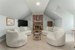 5001 Edinborough Rd, Greensboro, NC 27406 - Photo 20