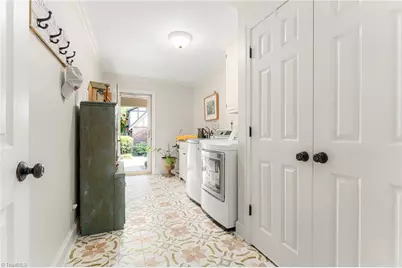 5001 Edinborough Road, Greensboro, NC 27406 - Photo 16