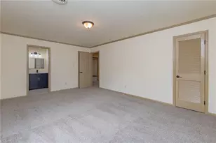 4510 Highberry Rd, Greensboro, NC 27410 - Photo 32