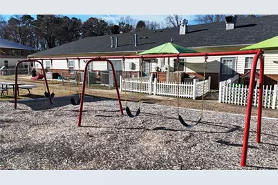 1330 Waughtown Street, Winston-Salem, NC 27107 - Photo 10