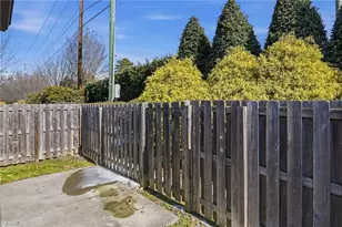 1419 Neville Gardens Ln, Winston-Salem, NC 27103 - Photo 32